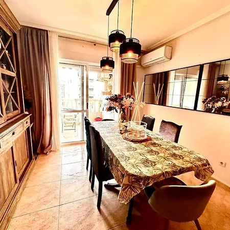 Apartment With Pool *