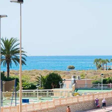 With Pool * El Campello